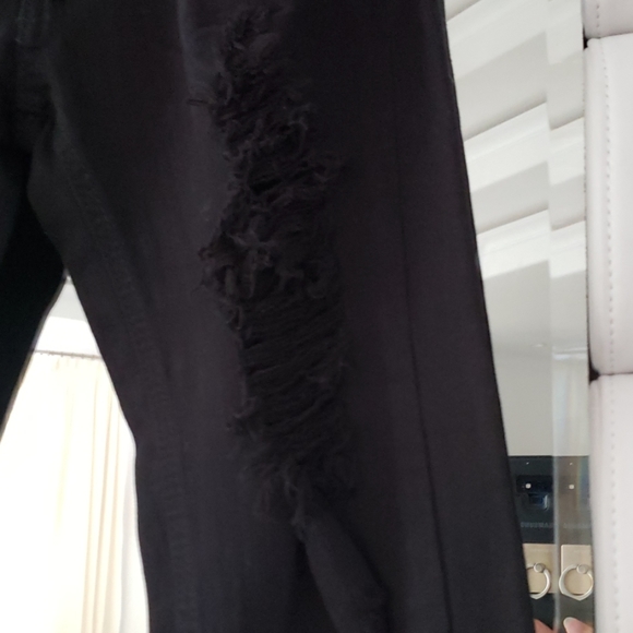 U&J COUTURE BLACK STUDDED STONES. - Picture 3 of 6